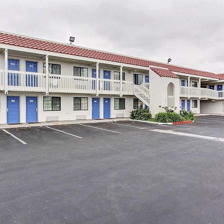Motel 6-Salinas, Ca - North Monterey Area Extérieur photo
