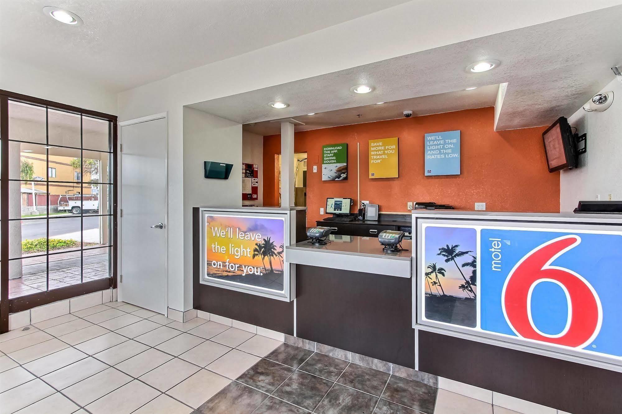 Motel 6-Salinas, Ca - North Monterey Area Extérieur photo